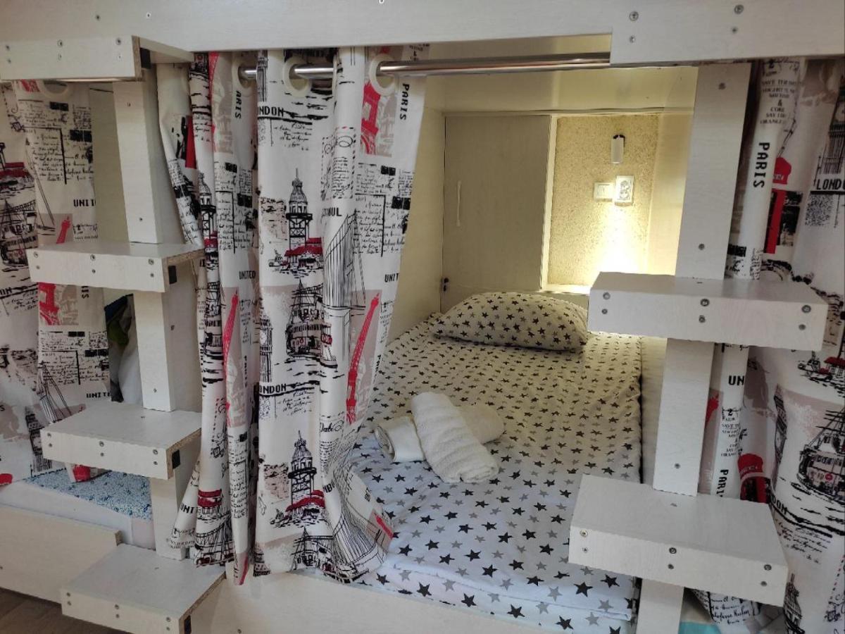 Abs Guest House אוש מראה חיצוני תמונה