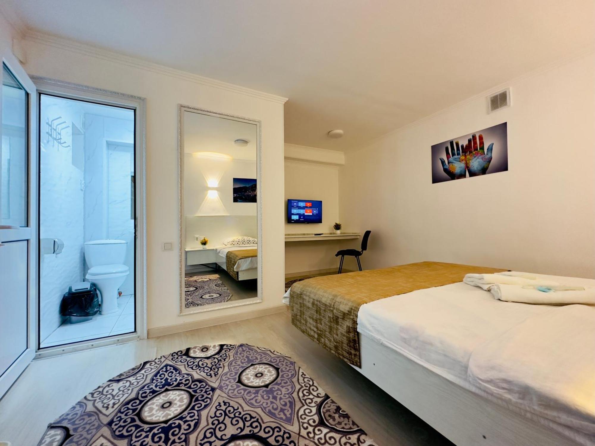 Abs Guest House אוש מראה חיצוני תמונה